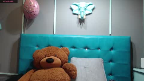 Snapshot of sofia_white3 chatting on March 8, 11:13 am Sofa online show from March 8, 11:13 am