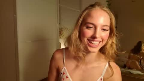 Sofia online show from November 10, 4:24 pm