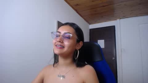 Sofia online show from October 1, 1:38 pm