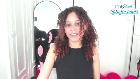 sofialand11 online show from May 7, 4:21 pm