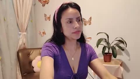 Sofi Bella online show from October 13, 3:47 pm