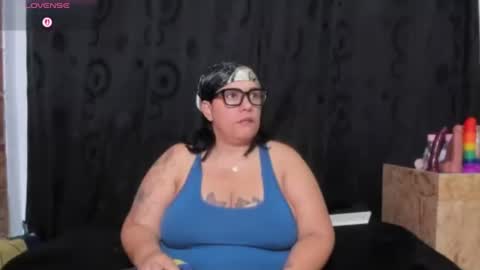 Vicky  online show from July 2, 11:05 am