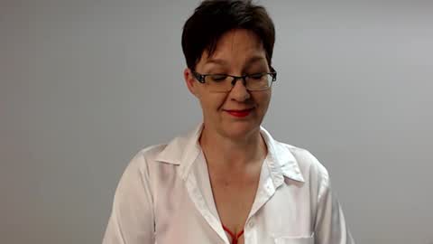 Sofie Velvet online show from January 8, 3:28 pm