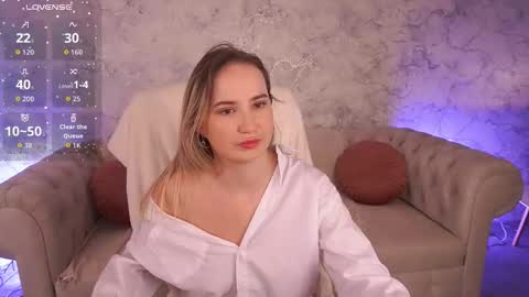 Sofie online show from October 7, 11:31 pm