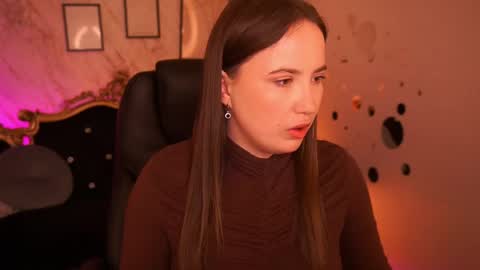 Sofie online show from April 27, 12:08 am