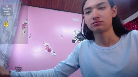 sofii_cute01 online show from March 3, 12:42 pm