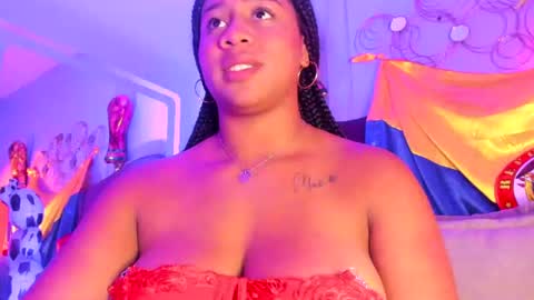 sofiifox online show from July 4, 3:24 am