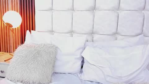 Sofi Malkova online show from March 12, 7:05 pm