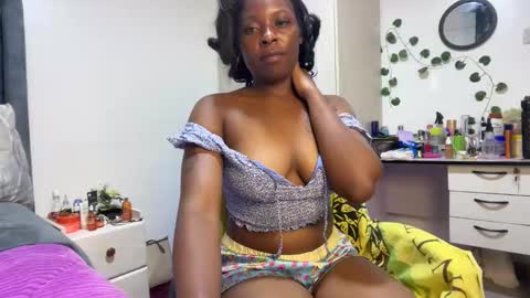 soft_nicole online show from February 21, 9:37 pm
