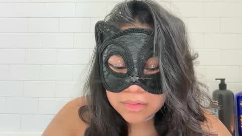 softandcreamyass online show from March 7, 5:36 am