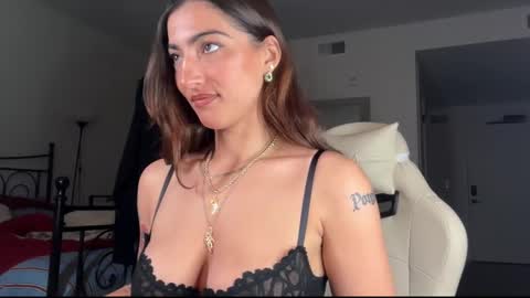 Soft Heat Maria online show from March 21, 11:10 pm