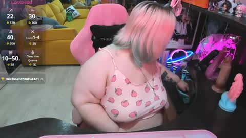 Sofie online show from June 9, 1:38 am