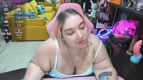 Sofie online show from July 22, 2:01 am