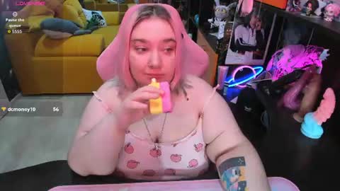Sofie online show from June 24, 3:05 am