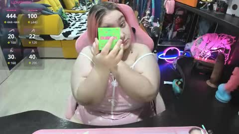 Sofie online show from November 7, 3:45 am