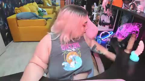 Sofie online show from August 1, 2:57 am