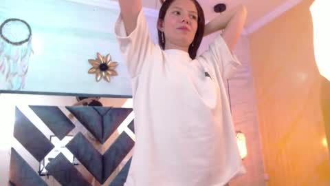    online show from February 18, 4:39 pm