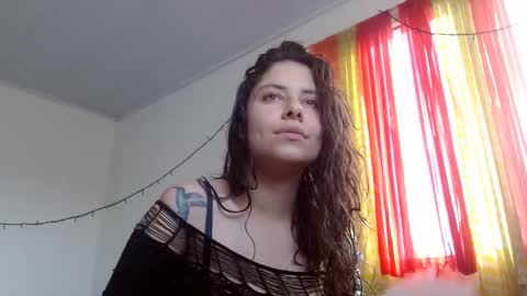 Snapshot of soka_lovers_04_ chatting on January 23, 1:35 pm Sofia online show from January 23, 1:35 pm