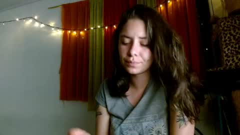 Snapshot of soka_lovers_04_ chatting on December 17, 12:01 am Sofia online show from December 17, 12:01 am