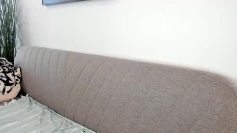 SomeonesDay online show from October 18, 6:38 am