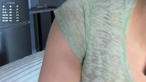 Marie online show from March 8, 2:04 am