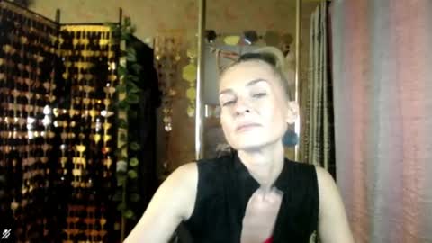 Sonia online show from July 29, 1:44 pm