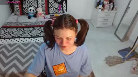 sonialatin69 online show from October 6, 12:44 pm