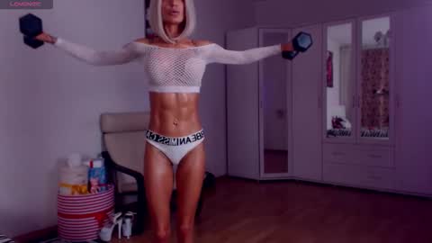 Sonja Ray online show from November 5, 9:25 am