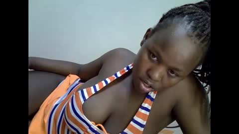 sonnia02 online show from March 9, 11:52 pm