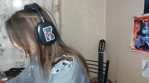 Mila online show from February 24, 5:55 pm