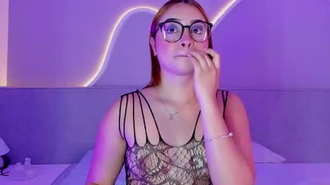 Sophia online show from June 18, 7:52 pm