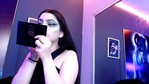 Snapshot of sophia_dk chatting on February 25, 5:51 pm sophia hottie online show from February 25, 5:51 pm