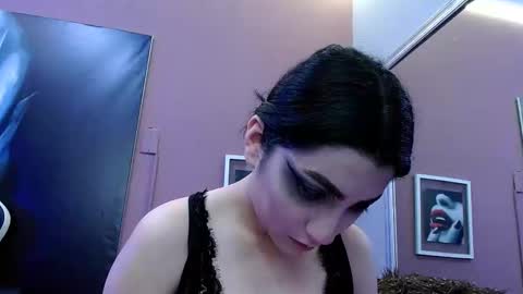Snapshot of sophia_dk chatting on February 14, 2:12 pm sophia hottie online show from February 14, 2:12 pm