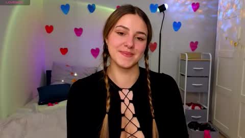 Sophia online show from February 5, 8:39 am