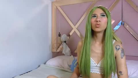 Sophia Grand online show from November 1, 5:22 am