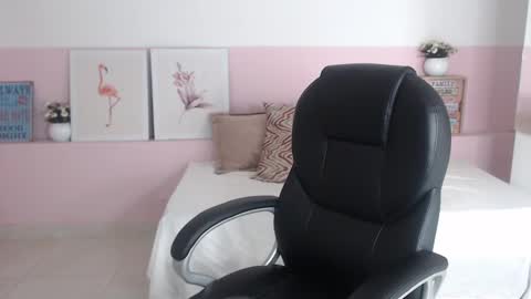 Sophia  online show from November 1, 7:40 pm