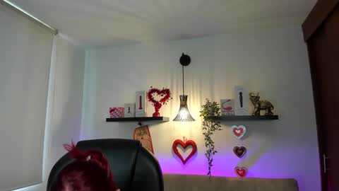 sophia_miller4 online show from February 16, 7:03 pm