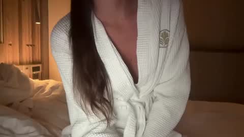 sophiamae online show from July 24, 6:28 pm