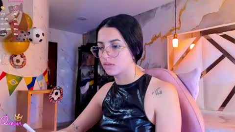 sophiadoll_tf online show from June 26, 1:01 pm