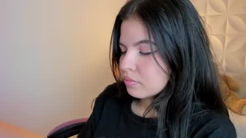 Sophia Howland online show from June 22, 9:12 pm