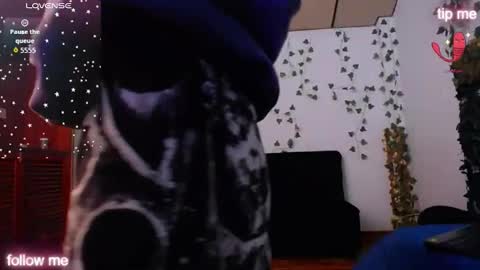 sophiamiller6 online show from May 2, 1:14 pm