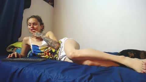 sophiamiller6 online show from May 5, 11:52 pm
