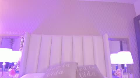 SophiaSmiths online show from July 25, 2:18 am