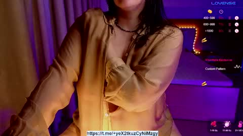 Sophia online show from June 23, 1:53 pm