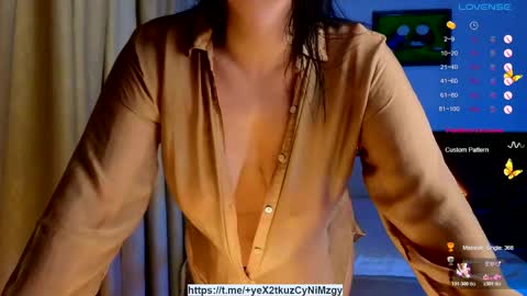 Sophia online show from June 6, 8:53 am