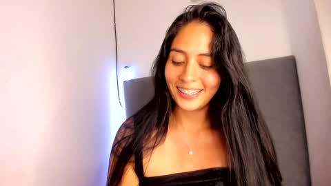 Sophie online show from December 4, 12:19 am