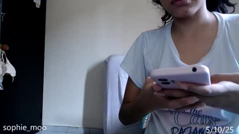 Sophie online show from October 5, 8:58 pm