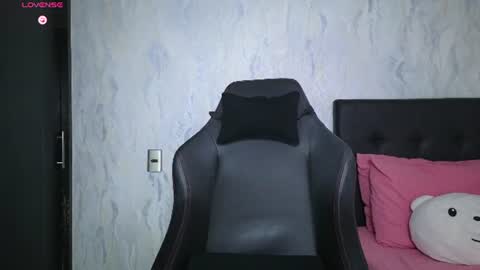  Sophie  online show from July 15, 1:21 am