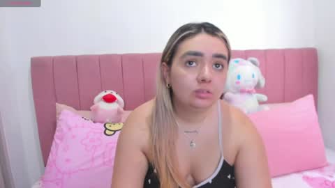 sophiee rosee online show from July 4, 9:43 pm