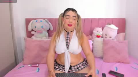 sophiee rosee online show from July 8, 5:15 pm